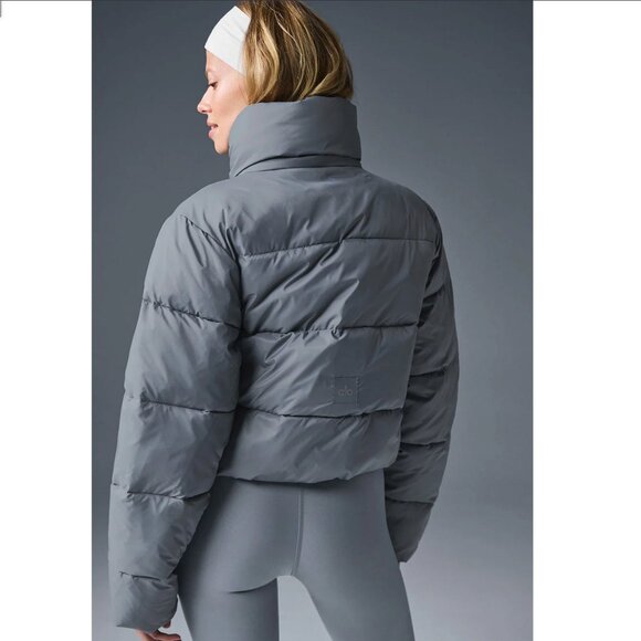 Alo Gold Rush Puffer NWOT - Picture 3 of 6